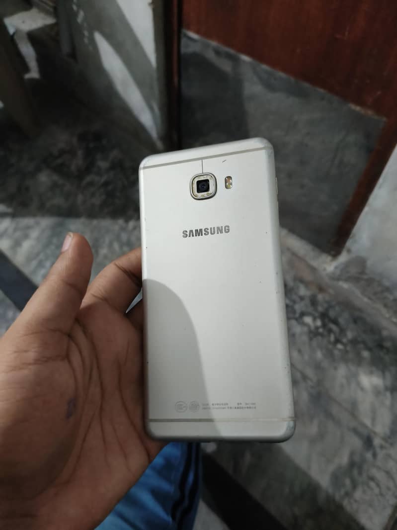 Samsung Mobile C7 3