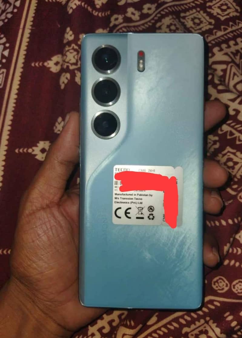 Tecno CAMON 40 Pro 0