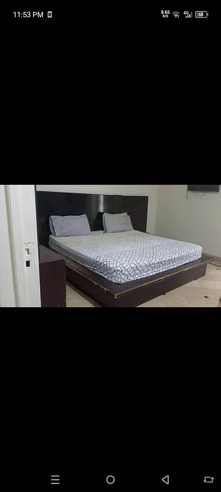king size bed 1