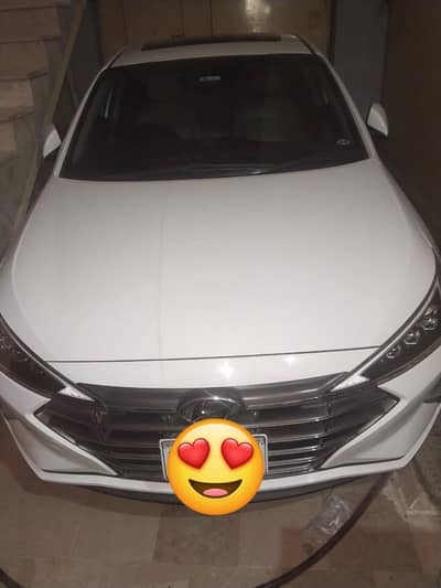 Hyundai Elantra 2022