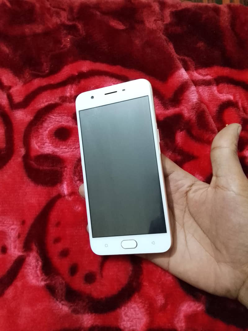 OPPO A57 12