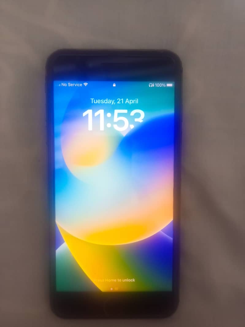 Apple iPhone 8 Plus 2