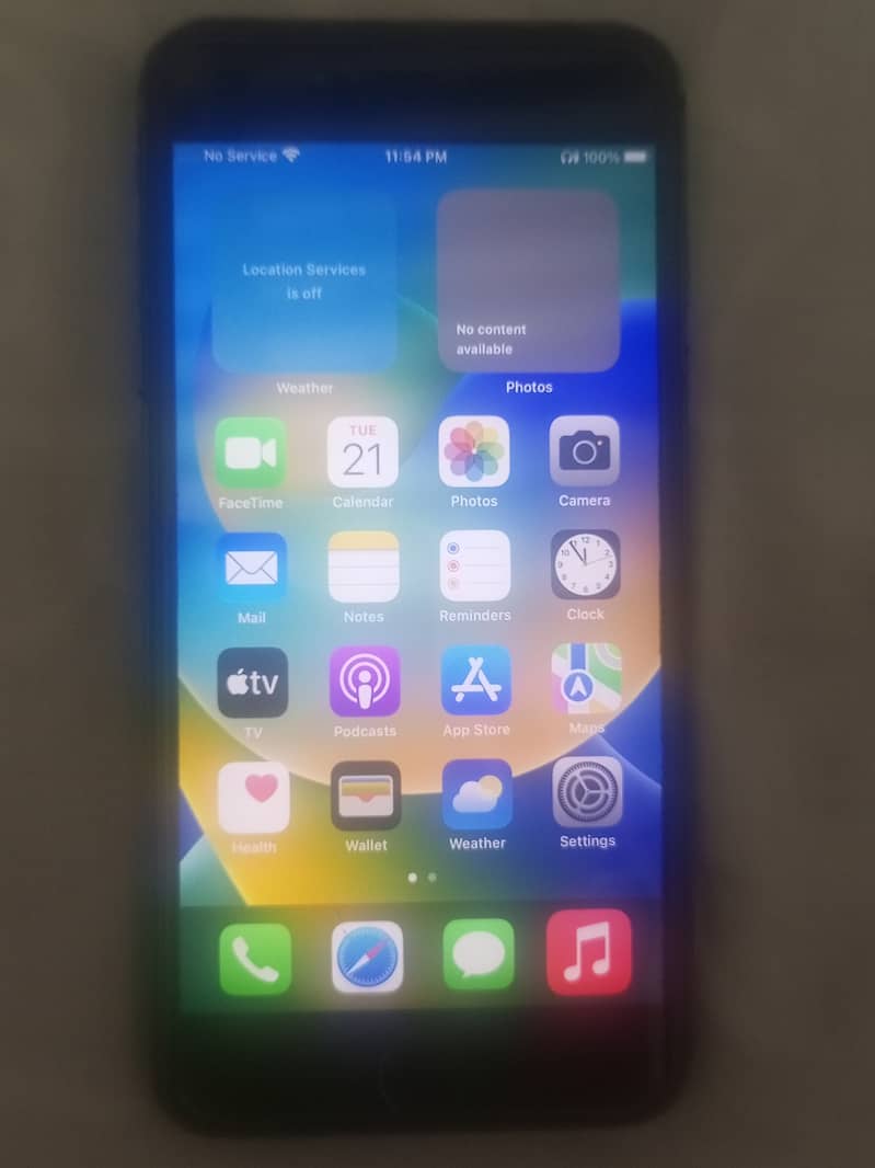 Apple iPhone 8 Plus 3