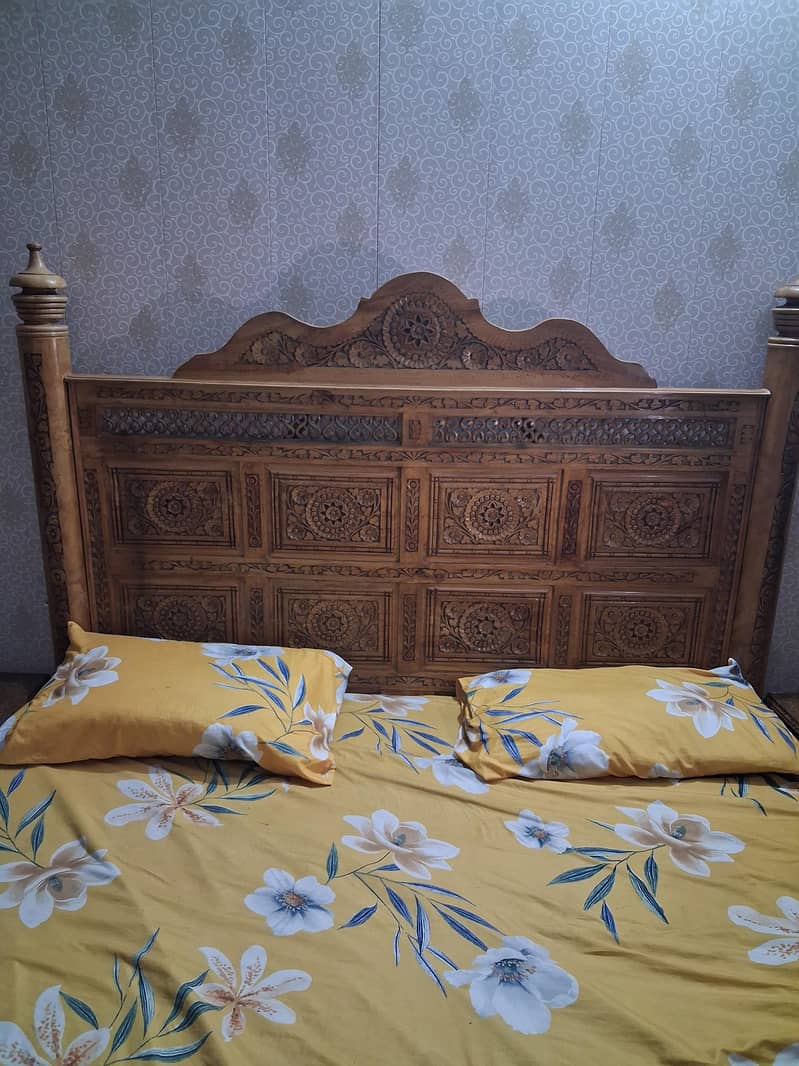 chanyoti bed with side table and dressing table 5