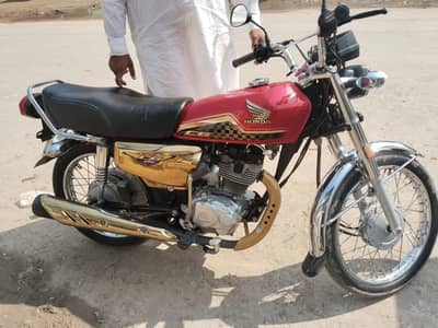 honda cg125 special Gold edition WhatsApp number 03003984508