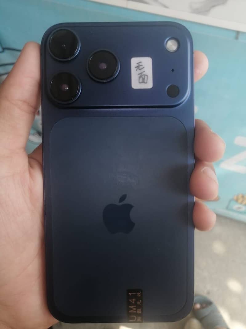 Apple iPhone 17 Pro 4