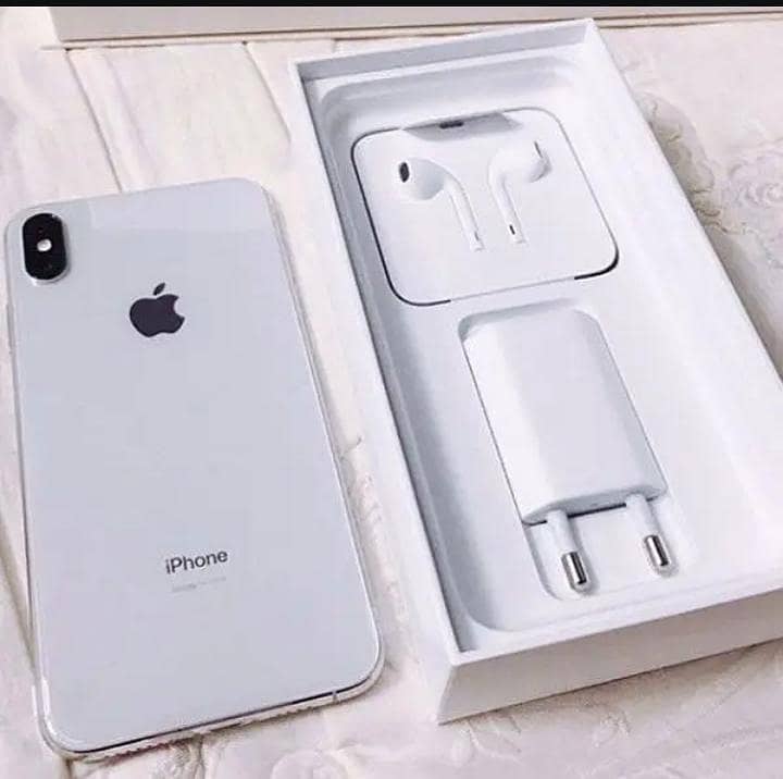 Apple iPhone X 4