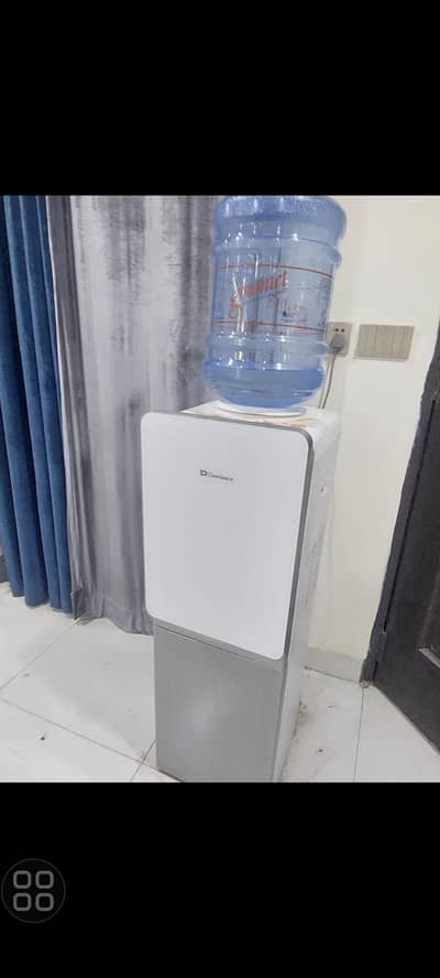 DAWLANCE WATER DISPENSER FOR SALE