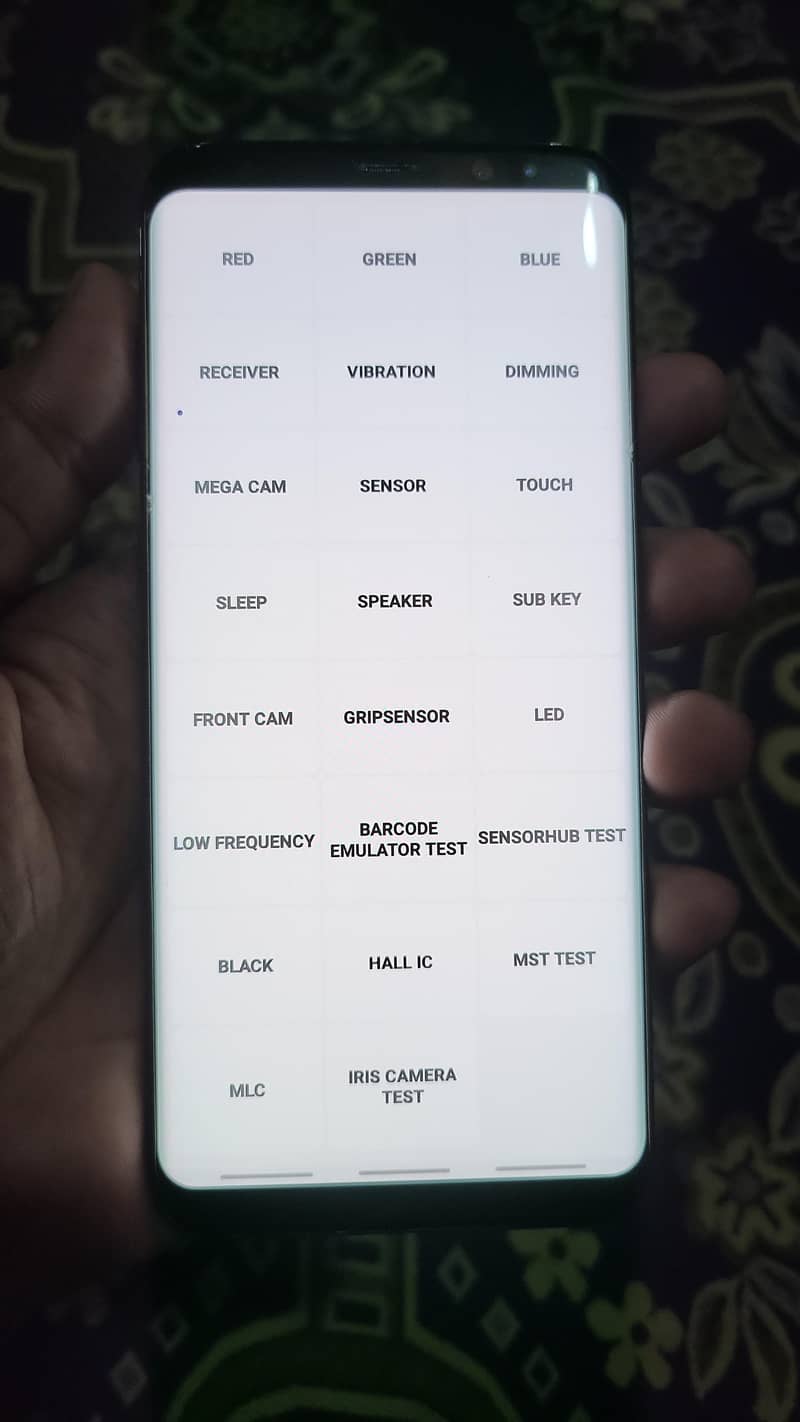 Samsung S8 Plus 4