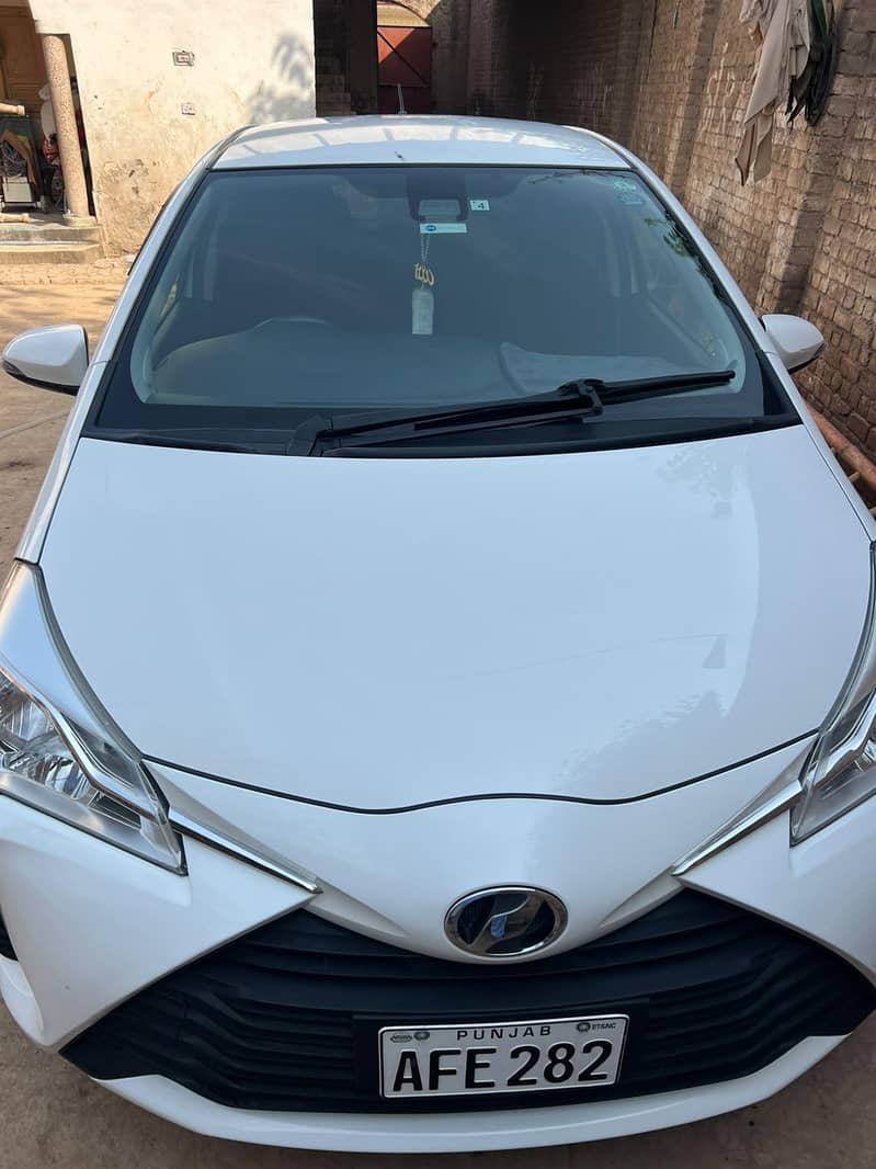 Vitz Car 4