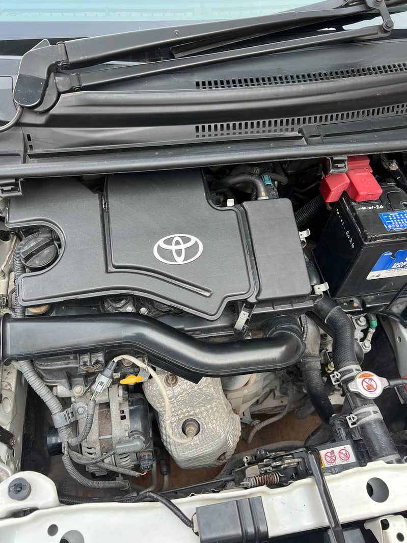 Vitz Car 9
