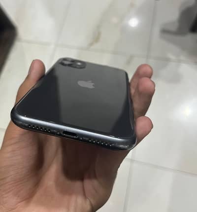 Apple iPhone 11 64gb non pta | battery health original 74%