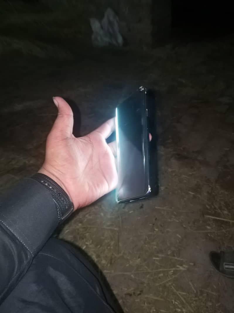 One Plus 7 Pro 1