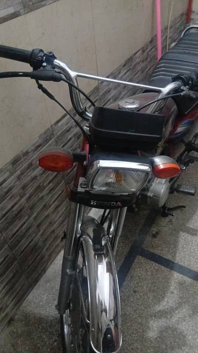 USE HONDA 125
