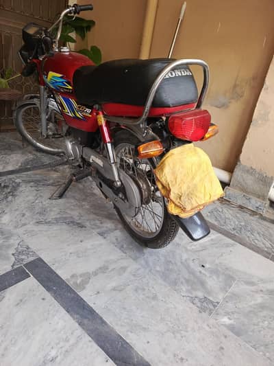 Honda Cd 70 available for sale