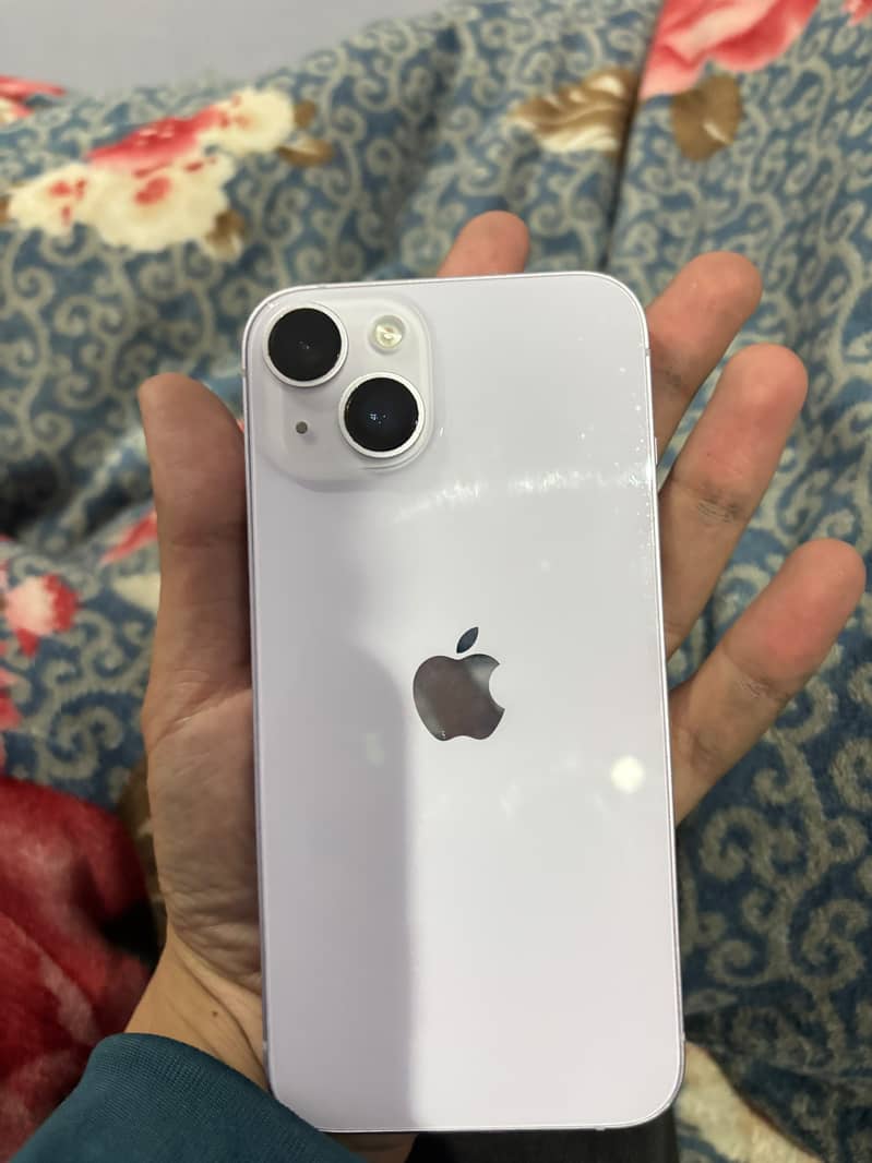 Apple iPhone 14 1