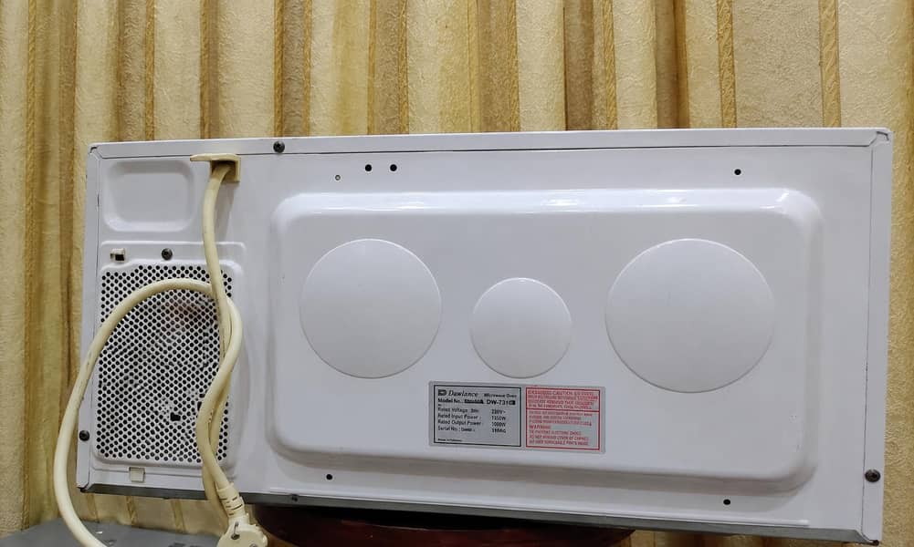 Dawlance microwave 1