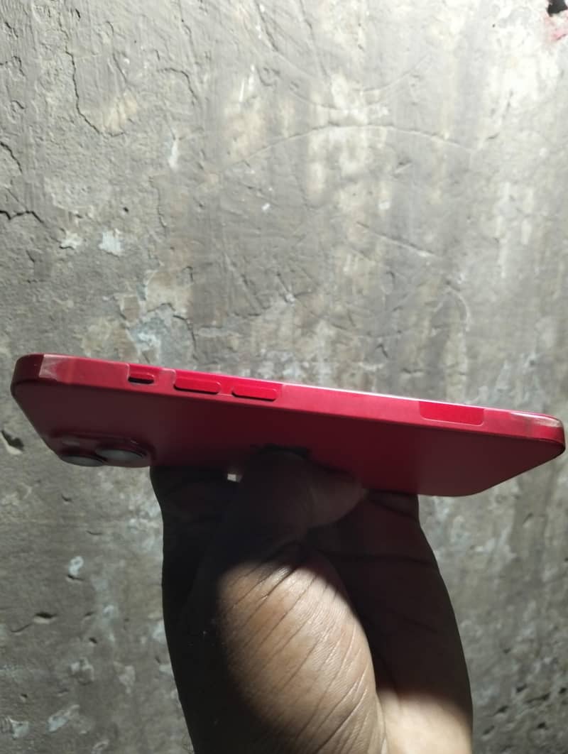 Apple iPhone 14 2