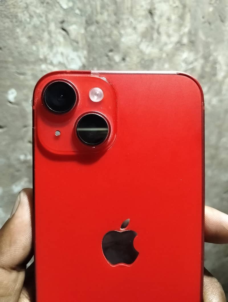 Apple iPhone 14 4