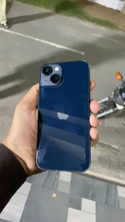 Apple iPhone 14