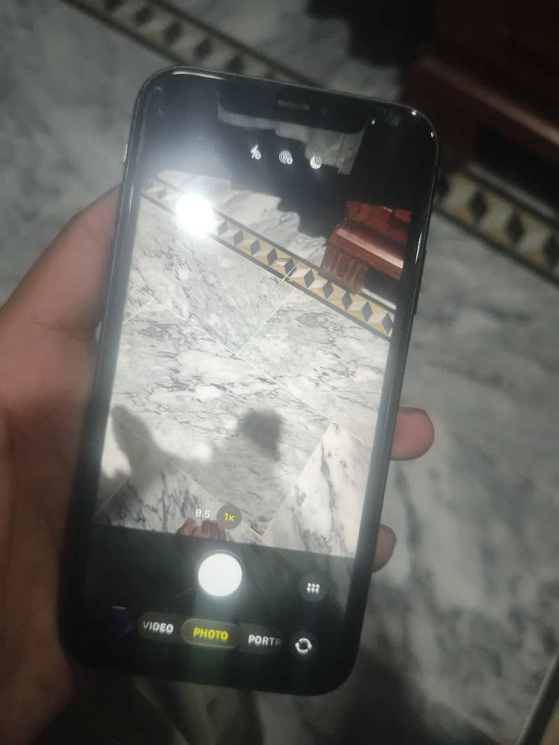 Apple iPhone 11 2