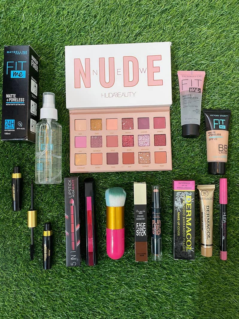Weekend Sale - 10 in 1 Makeup Deal - Free Delivery - New` - Other ...