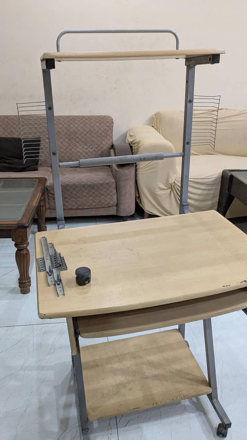 Computer Setup Table for a complete setup. | Table | Setup | Computer 4