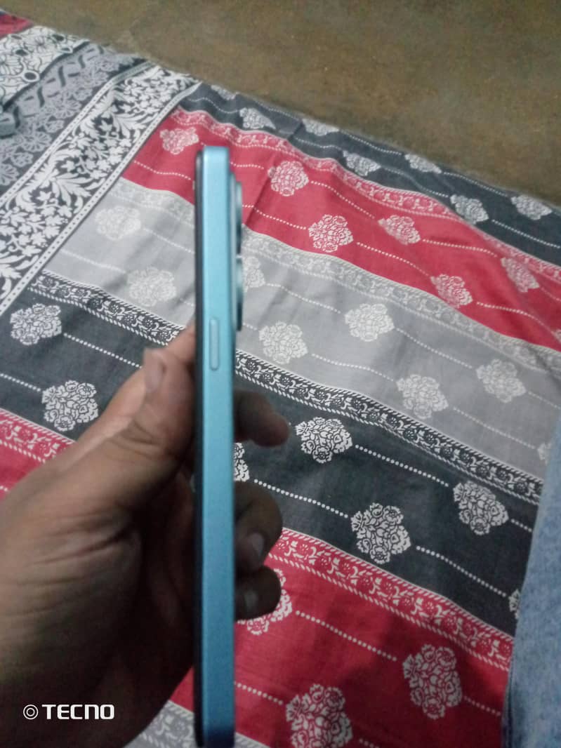 OPPO A60 5g 1