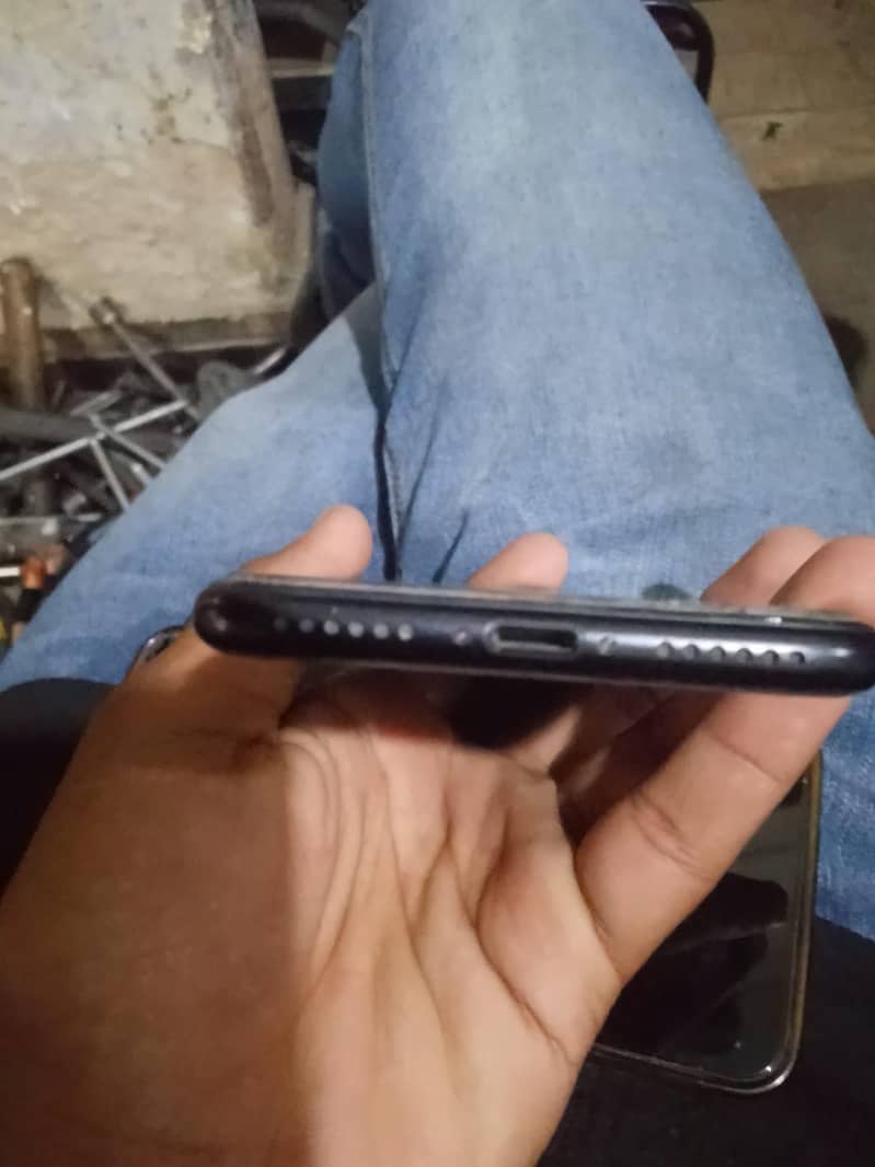 Apple iPhone SE 4