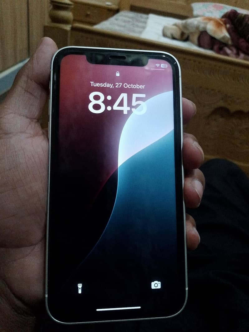 Apple iPhone XR 1