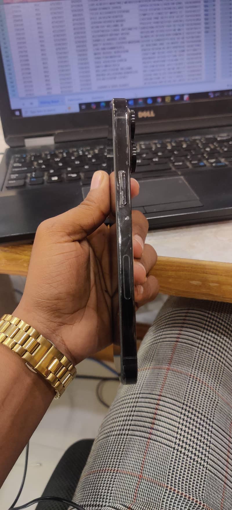 Apple iPhone 14 Pro Max 2