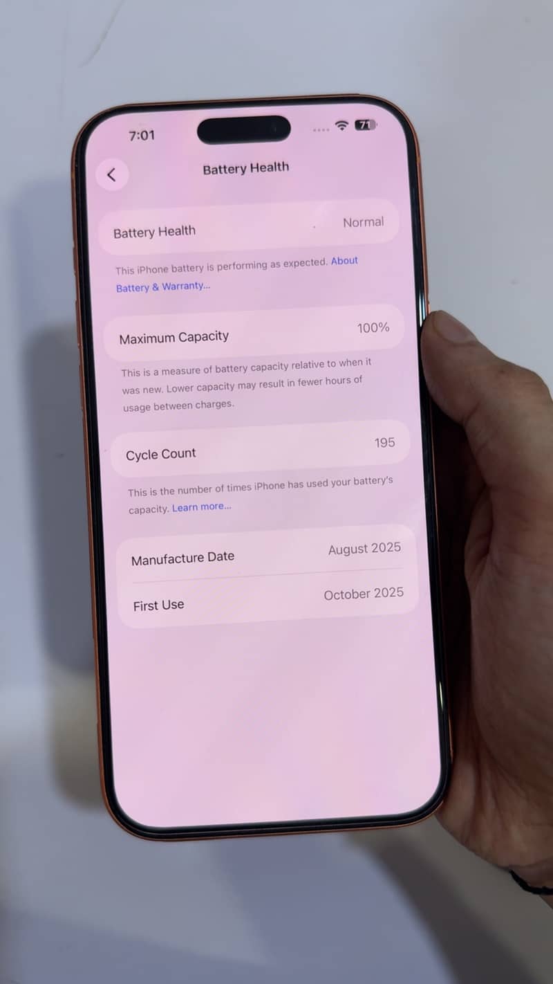 Apple iPhone 17 Pro Max 3