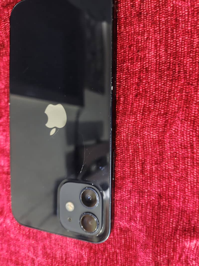 Apple iPhone 12 2