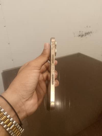 Apple iPhone 13 Pro