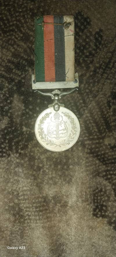 Rare Vintage Pakistan Medal Dated 23 March 1956 - Antique Collectible