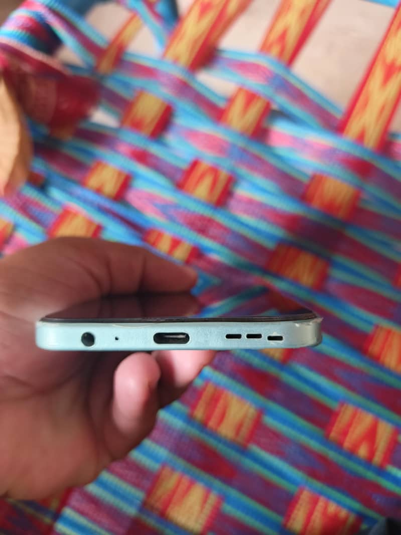 Tecno Spark 40 Pro 2