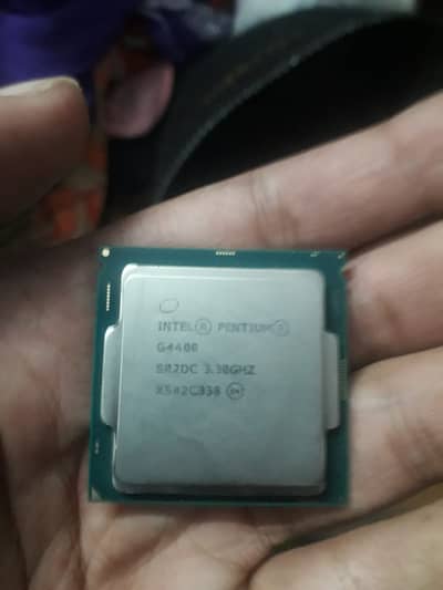 Intel Pantium dual core 6th genration g4400 2 core 2 theards