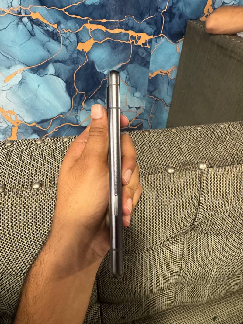 Google Pixel 7a 2