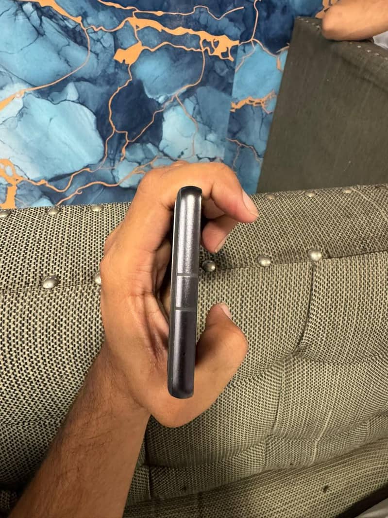 Google Pixel 7a 3