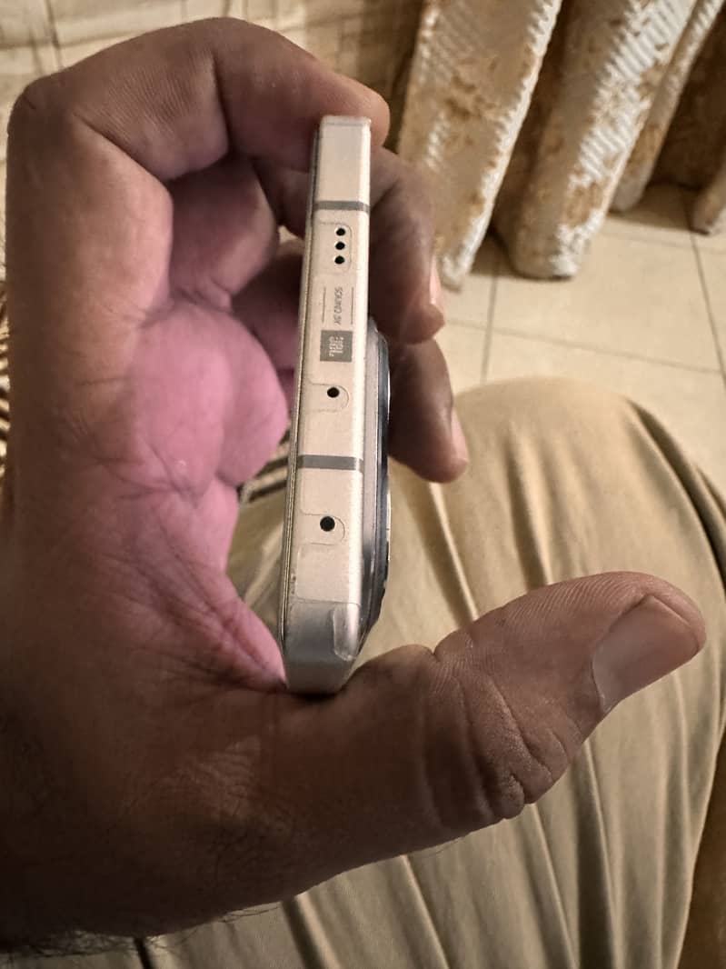 Infinix Note 50 Pro 4