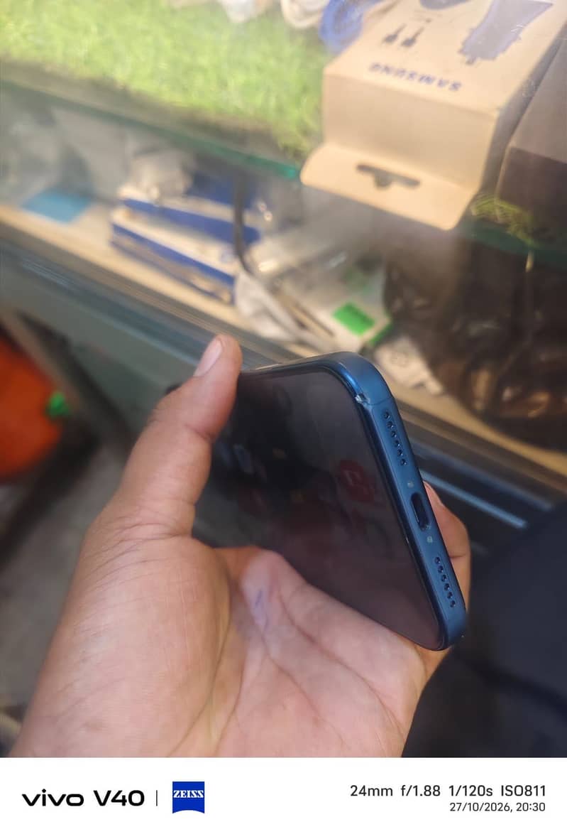 Apple iPhone 17 Pro Max 3