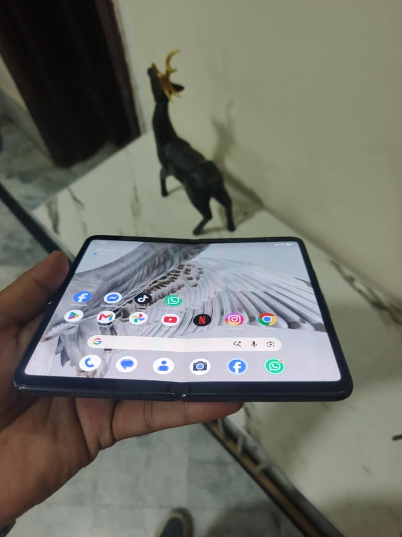 Google Pixel Fold PTA 10/10 11