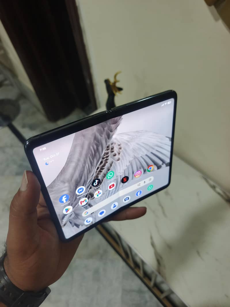 Google Pixel Fold PTA 10/10 12