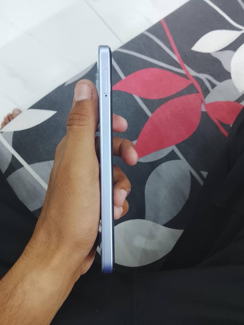 OPPO A6k 3
