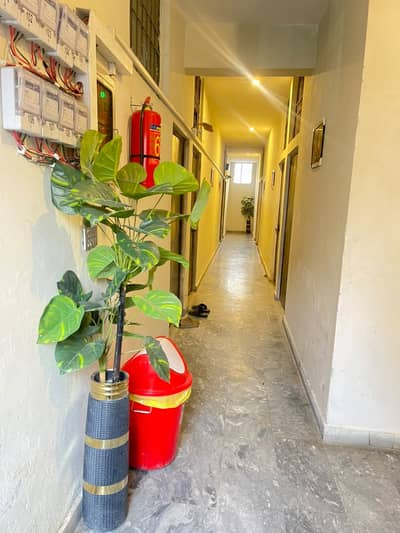 Independet furnished room is available for rent in hostel