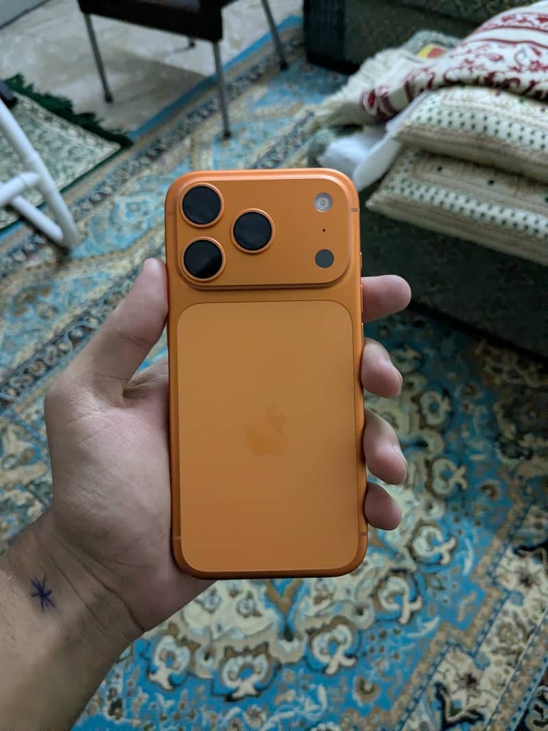 Apple iPhone 17 Pro jv 1