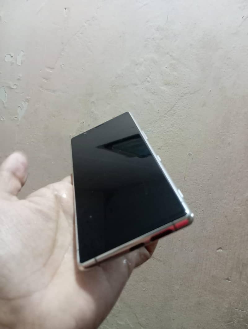 Sony Xperia 5 2