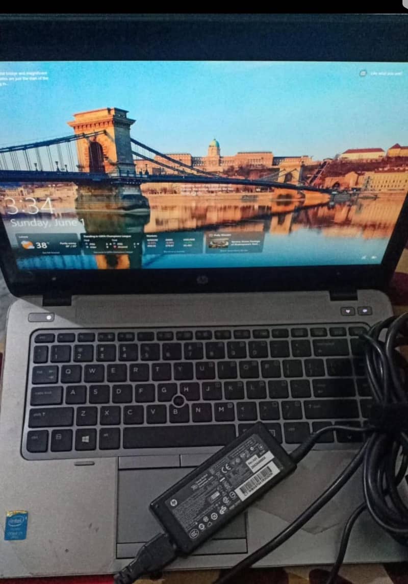Touch Screen HP i7-5th 0