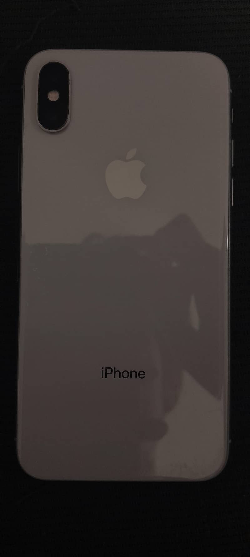 Apple iPhone X 4
