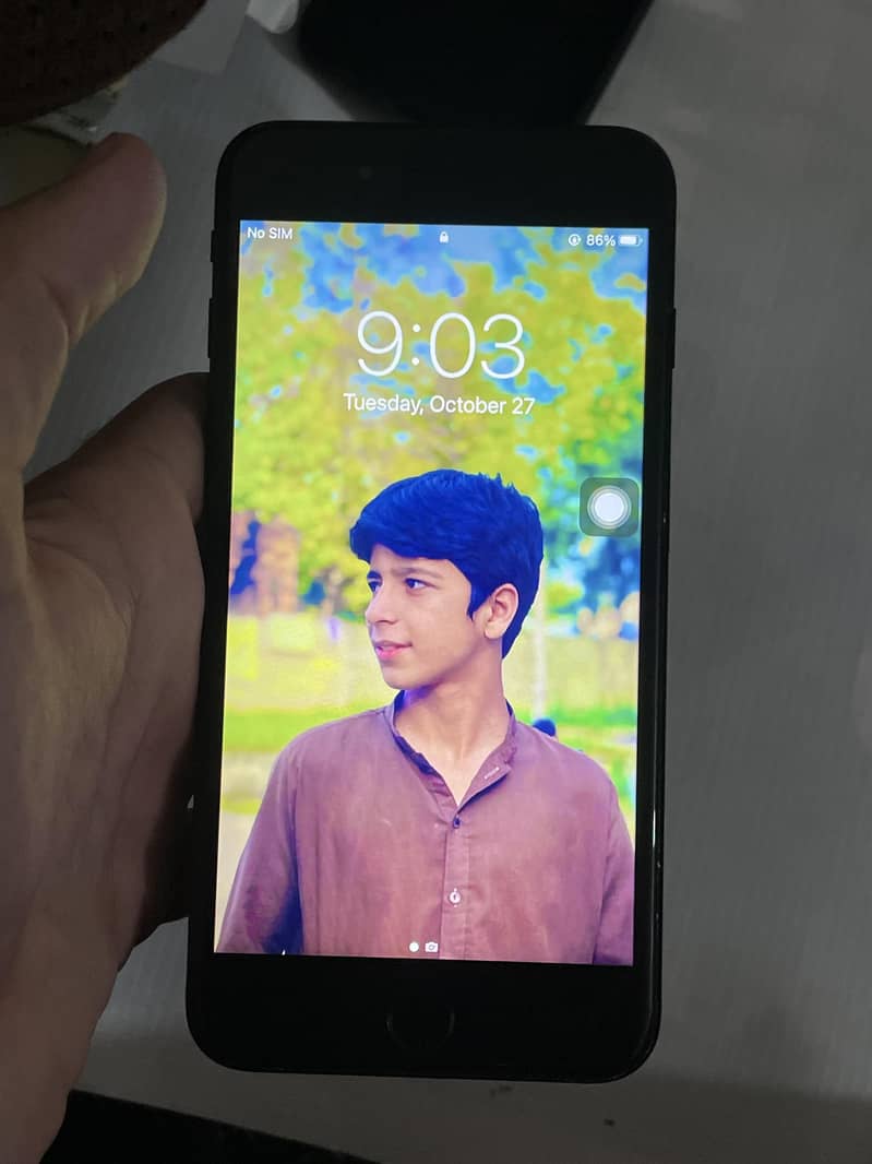 Apple iPhone 7 5